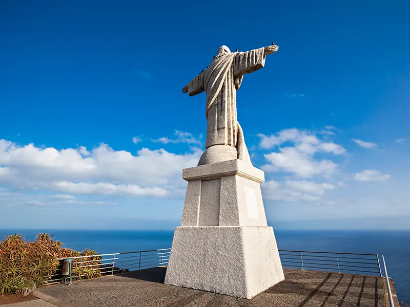 cristo-rei-garajau